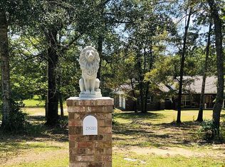 23220 Red Bluff Rd, Moss Point, MS 39562