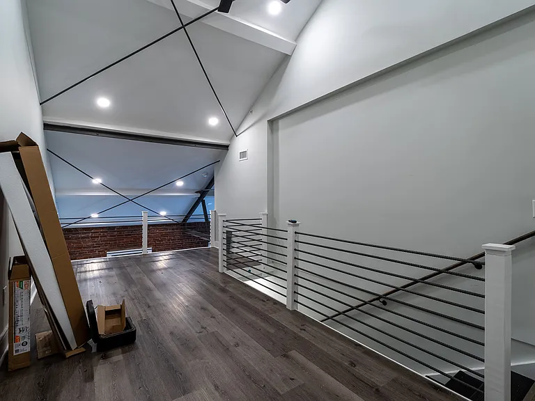 13 Kennedy St #206 — Photo 5