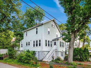 20 Wamesit Ave, Saugus, MA 01906