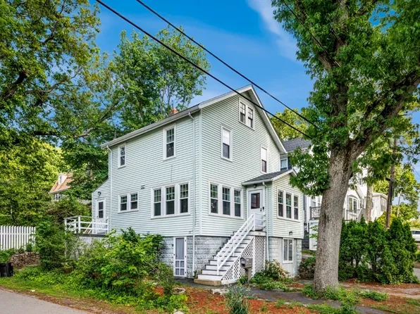 20 Wamesit Ave, Saugus, MA 01906