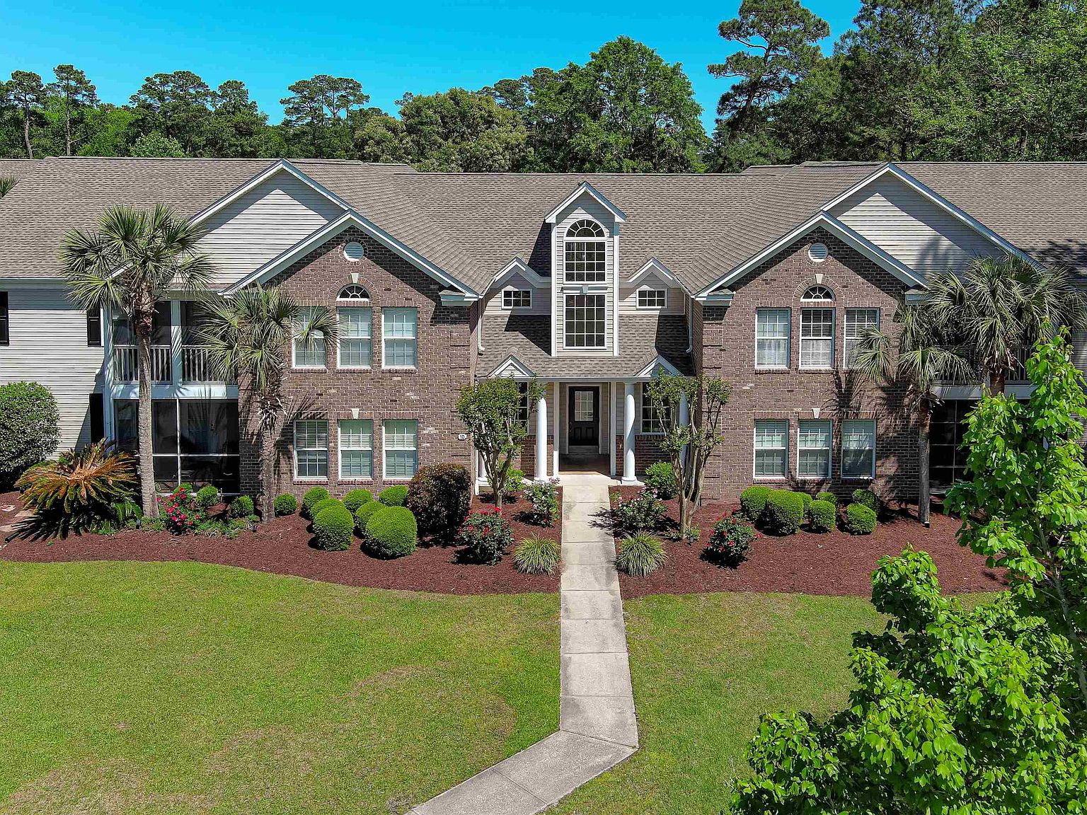 10 Logan Berry Ct. #H