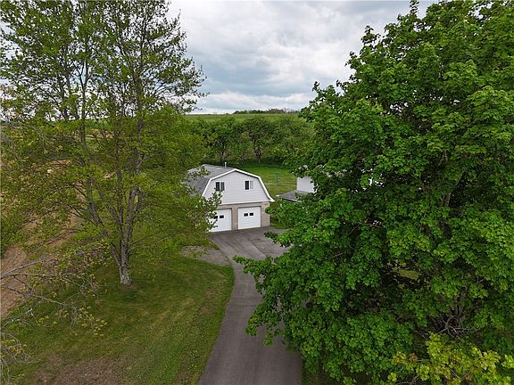 2nd image of 420 Open Rd