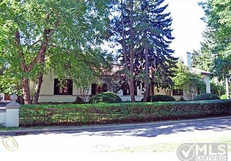 1-189 Cloverly Rd., G.P.Farms