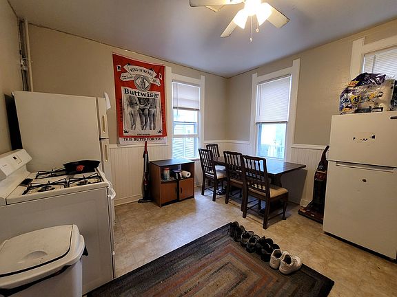 2nd image of 2563 N Bartlett Ave #B