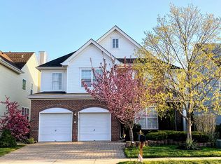 25 Elsie Dr, Plainsboro, NJ