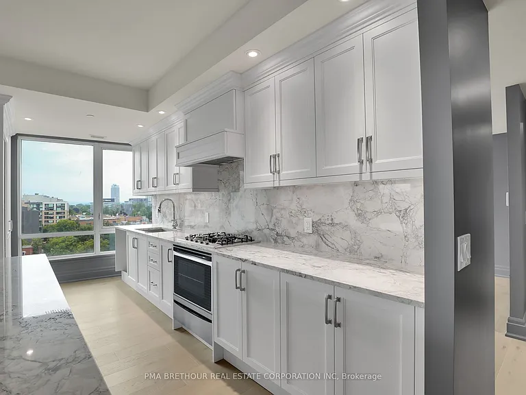 1451 Wellington St W #806 — Photo 12
