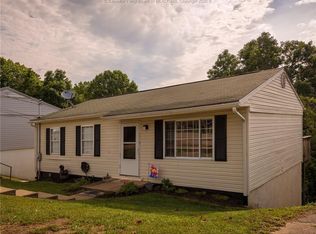 1434 Clearview Hts, Charleston, WV 25312