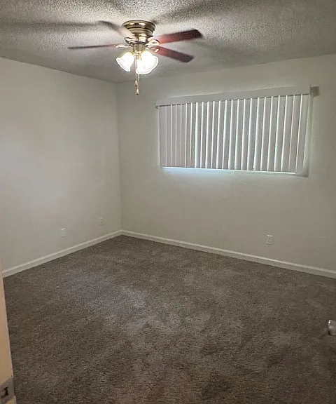 Casa Linda Apartments — Photo 12