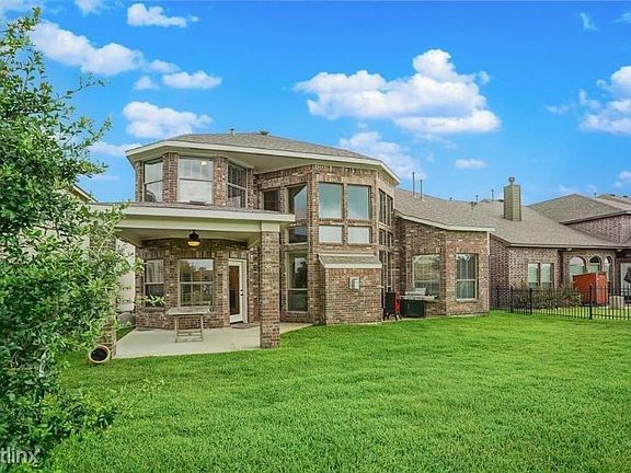 4th image of 9926 Heritage Water Ct