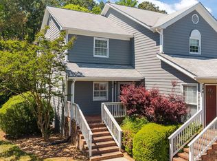 8321 Hempshire Pl APT 104, Raleigh, NC 27613