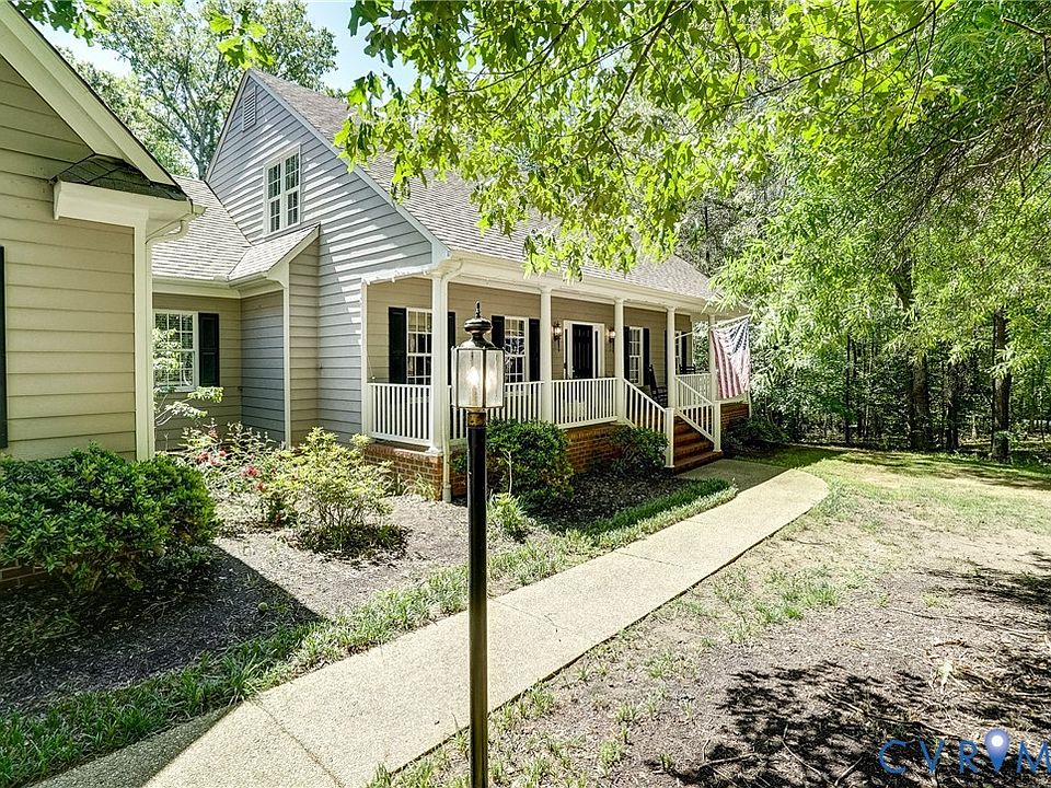 1st image of 3020 Elioch Manor Dr