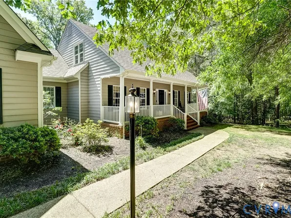 3020 Elioch Manor Dr, Powhatan, VA 23139