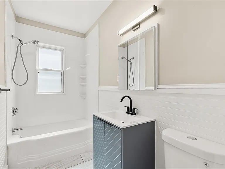 79 Nelson St #1 — Photo 7