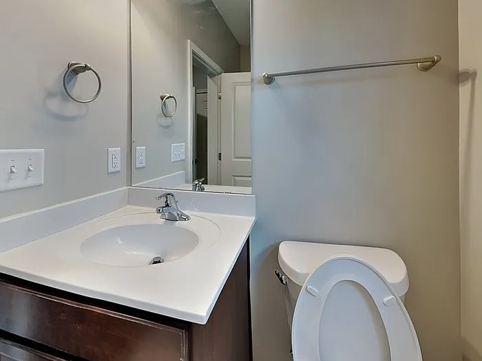 3813 Sapphire Ridge Ct — Photo 18
