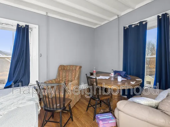 216 E Main St #7, Meriden, CT 06450