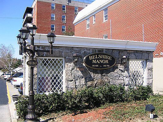 5th image of 16-70 Bell Blvd #616