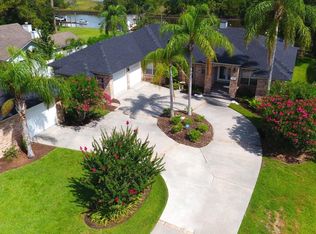14067 Pine Island Dr, Jacksonville, FL 32224