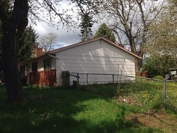 4th image of 8614 NE 62nd St
