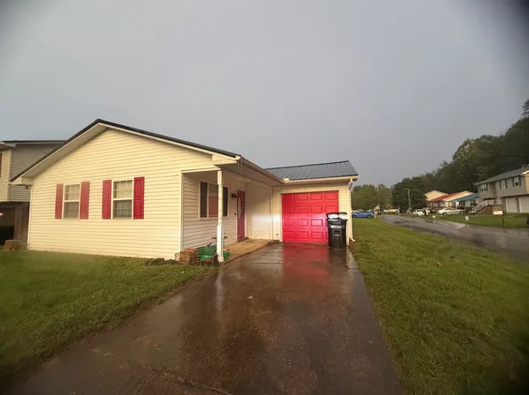 204 Seminole Ln, Saint Albans, WV 25177