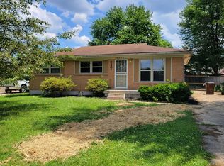 9801 Lancewood Rd, Louisville, KY 40229
