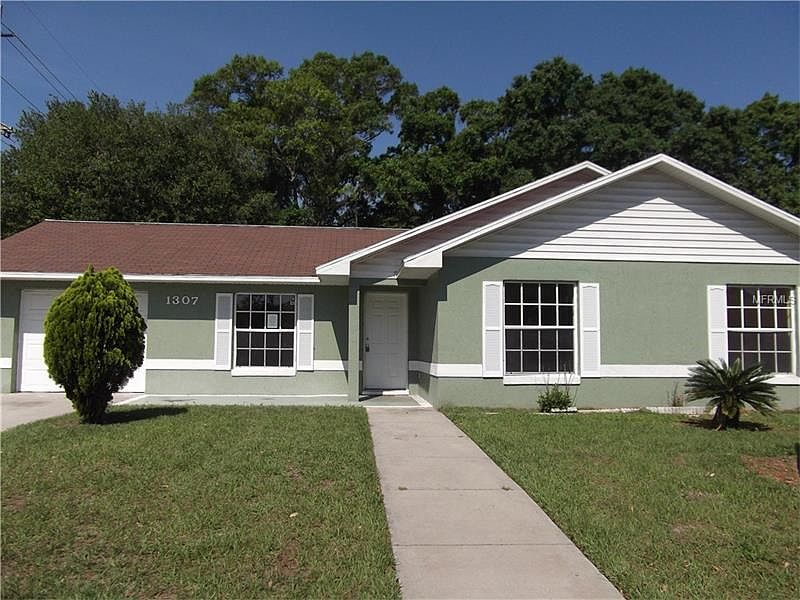 1st image of 1307 Spanish Oak Ln