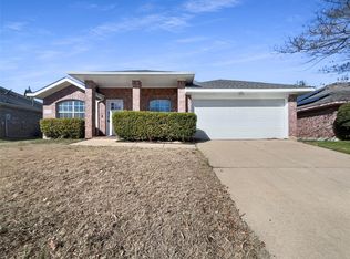1004 Greenbriar Ln, McKinney, TX 75069