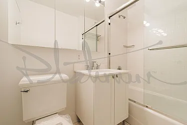 Rented by Platinum Properties