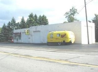 4293 W State St, Edinburg, PA 16116