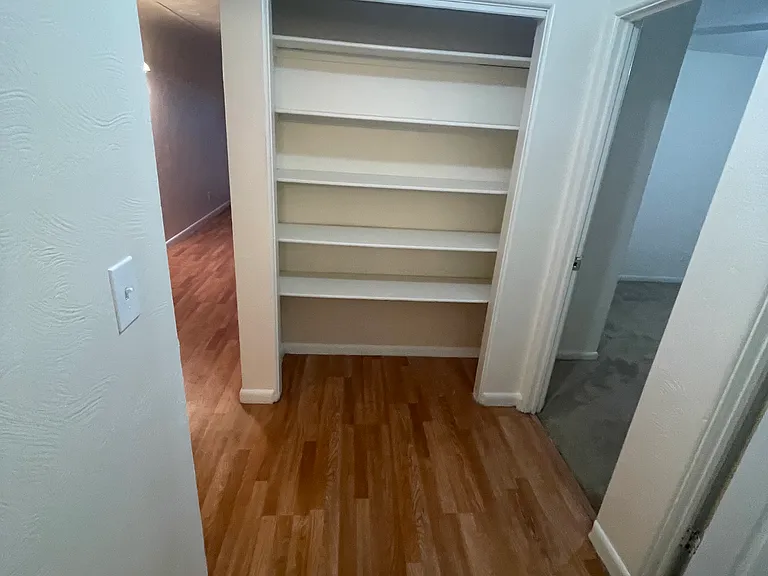 103 W Powers Cir #104 — Photo 14