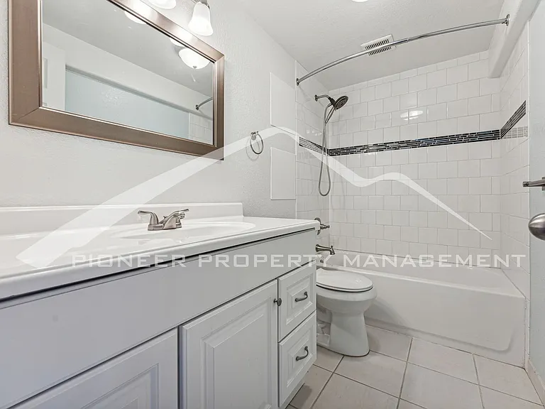 6360 E 121st Dr — Photo 19