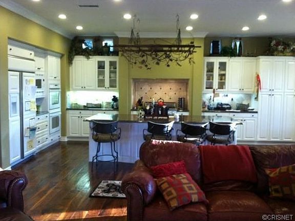 4th image of 27019 Woodlands Dr