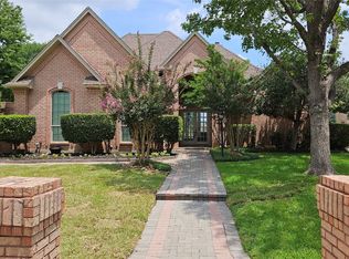 6321 Skylark Cir, North Richland Hills, TX 76180
