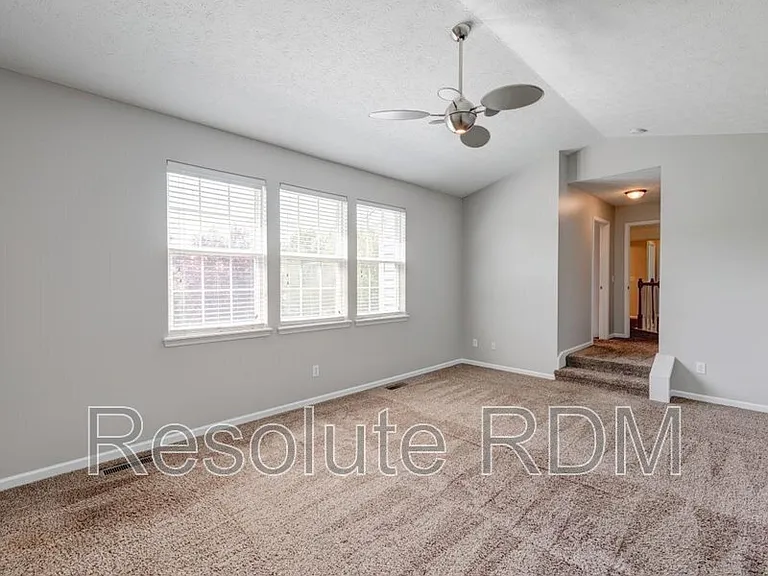 8262 Plumwood Ln — Photo 29