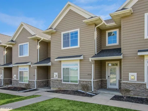 4719 Herbert Hoover Hwy, Iowa City, IA 52240
