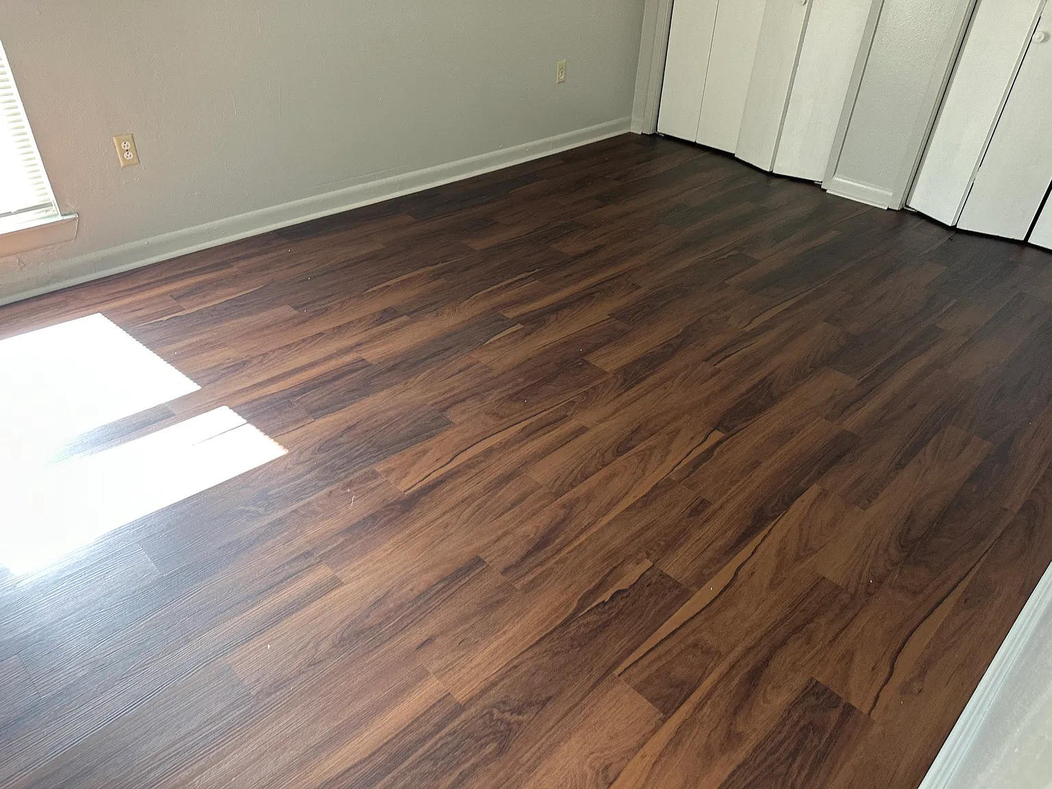 2 bed, 1.5 bath, 1000 sqft, $1,150 — Photo 2