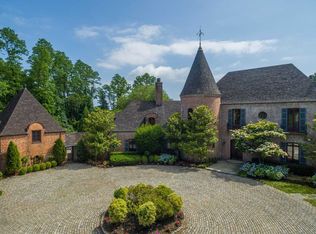 11 Horse Hollow Rd, Locust Valley, NY 11560