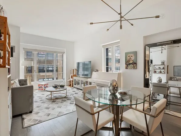 70 Charlton Street image 1 of 8