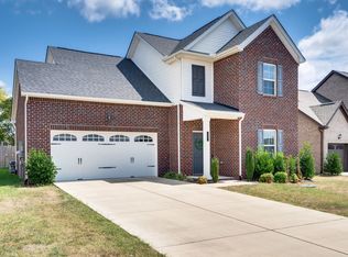 591 Oakvale Ln, Mount Juliet, TN 37122