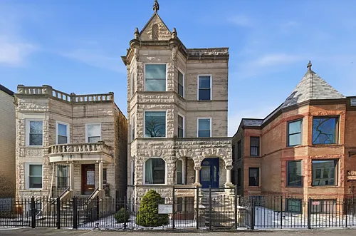 1524 N Fairfield Ave #2 Photo 1