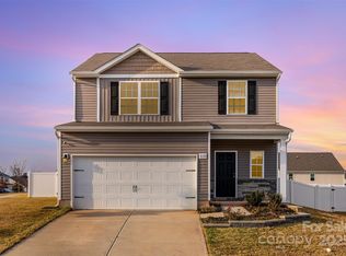 3101 Wynn Way, Charlotte, NC 28215
