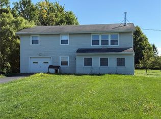 111 Shumway Rd, Brockport, NY 14420