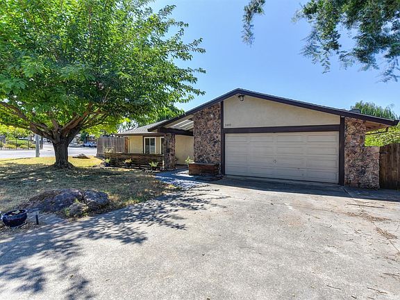 5th image of 8480 Cortadera Dr