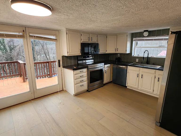 11210 Kansas Ave NW — Photo 16