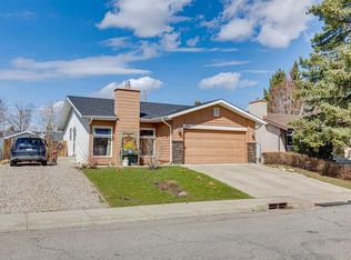 104 S Cedarpark Dr SW, Calgary, AB T2W 2J3