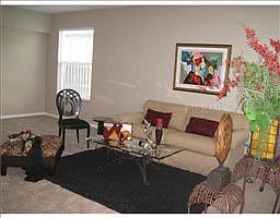 2nd image of 5019 Balsam Dr