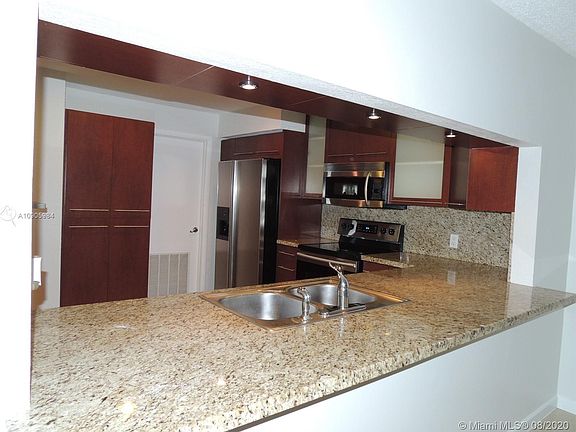 5th image of 16361 Cammi Ln #22