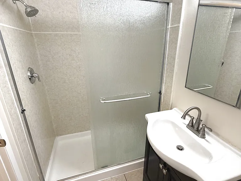 2121 Placentia Ave #G — Photo 17