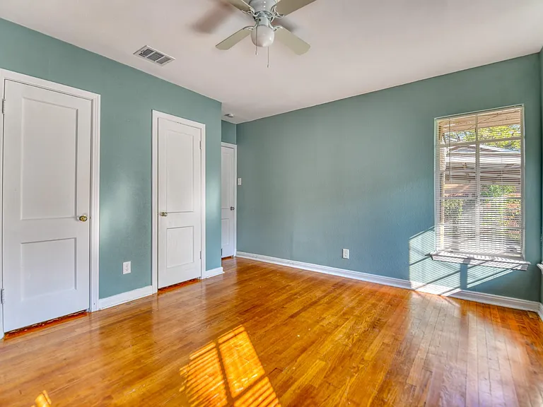 6028 Fairway Ave — Photo 7