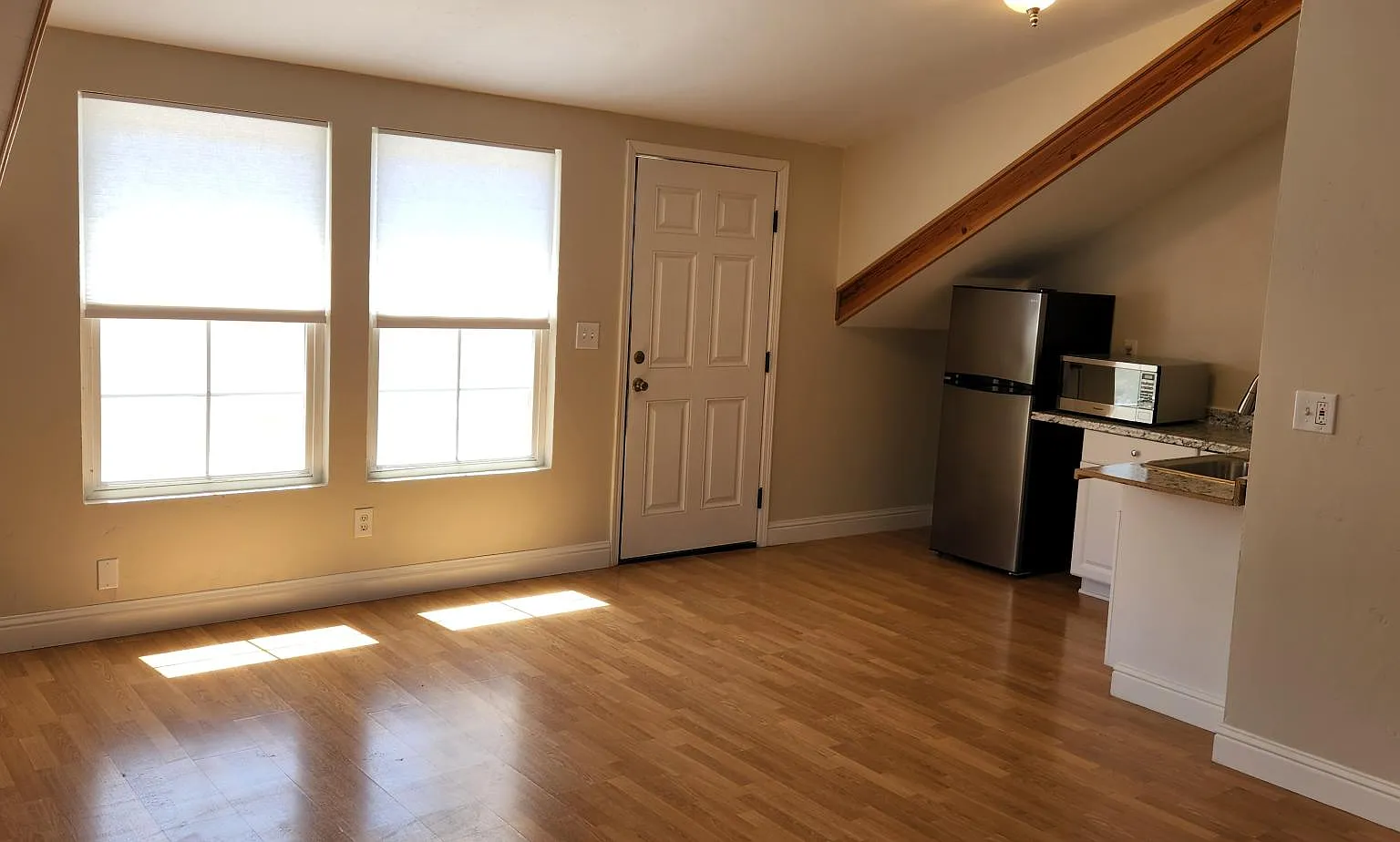 Studio, 500 sqft, $1,795 — Photo 4