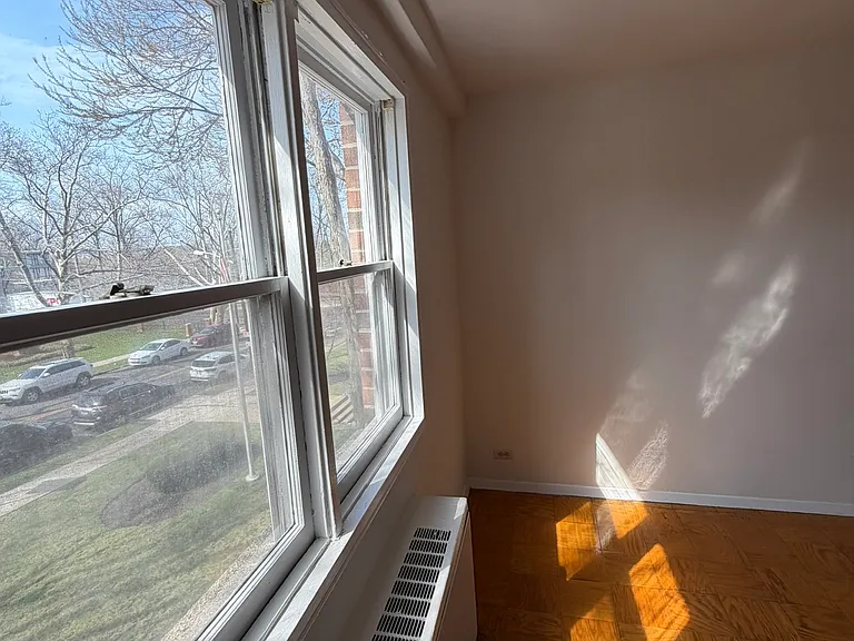 39 E 39th St #2L — Photo 24